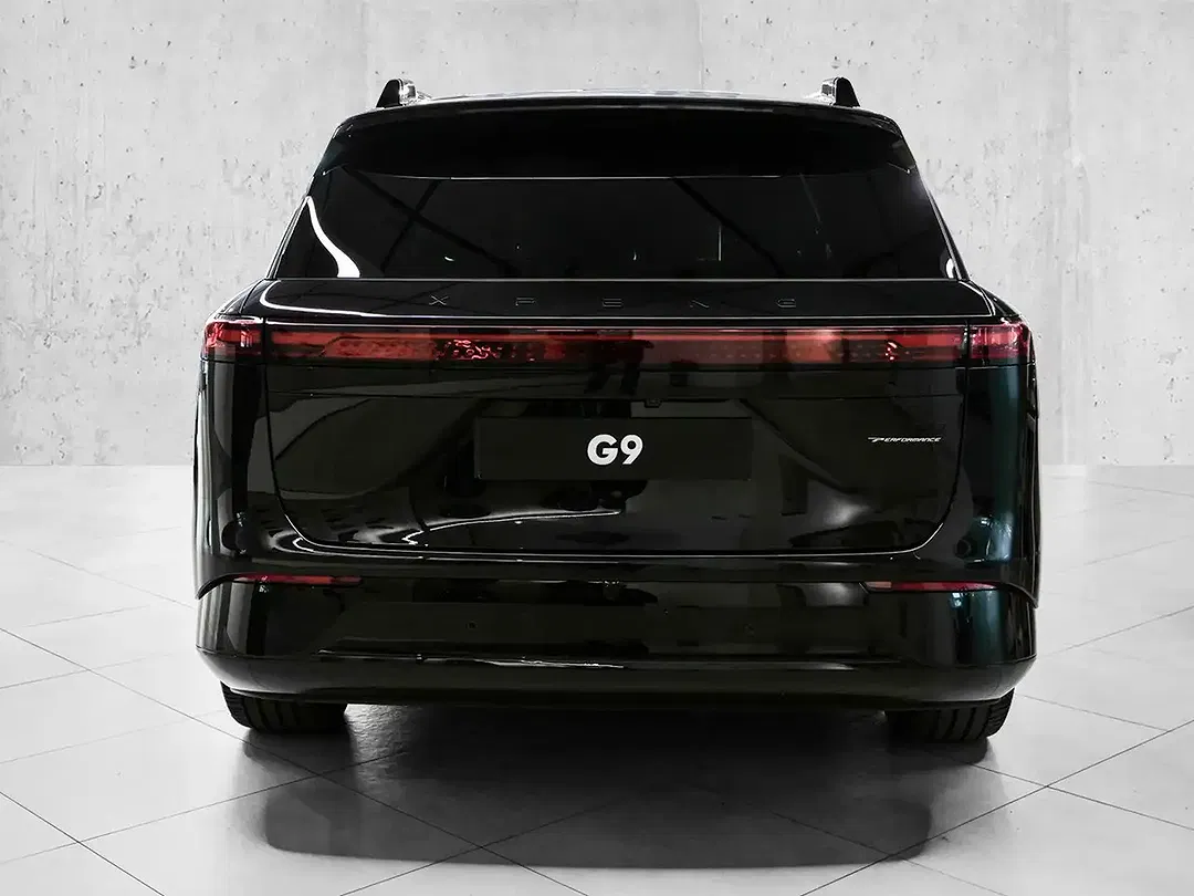 Xpeng G9 - Thumbnail 7