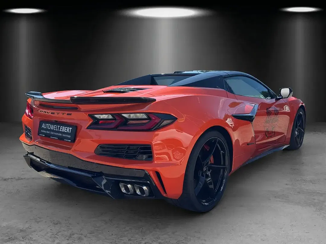 Corvette C8 - Thumbnail 5
