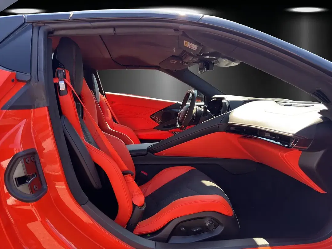 Corvette C8 - Thumbnail 8
