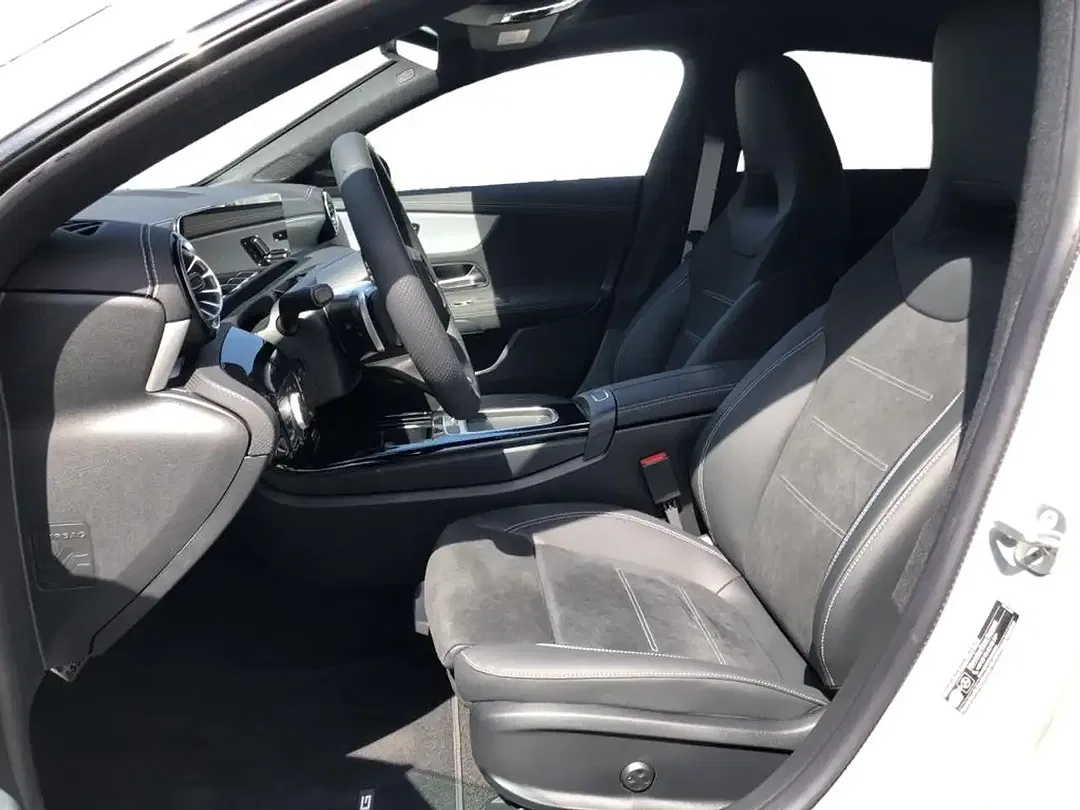 Mercedes-Benz CLA 250 - Thumbnail 6