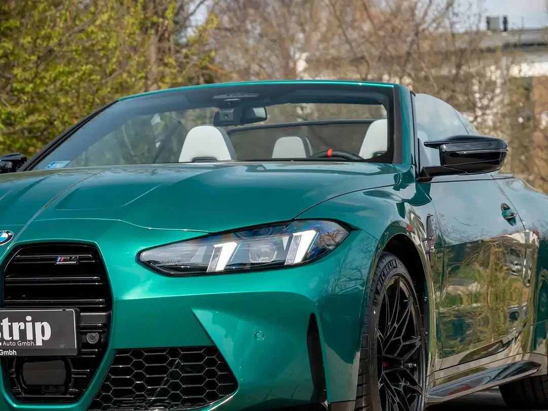 BMW M4 - Thumbnail 10