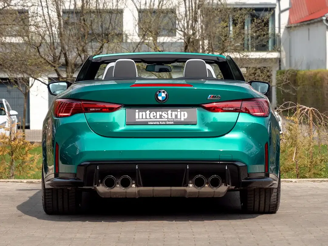 BMW M4 - Thumbnail 5