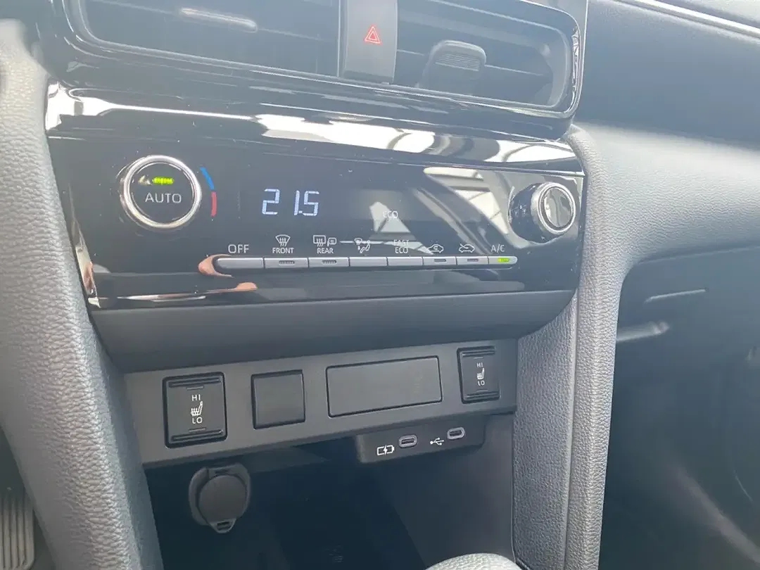 Toyota Yaris Cross - Thumbnail 9