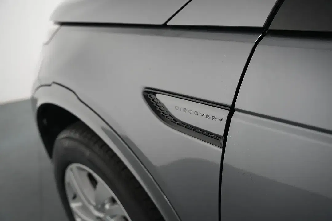 Land Rover Discovery Sport - Thumbnail 10