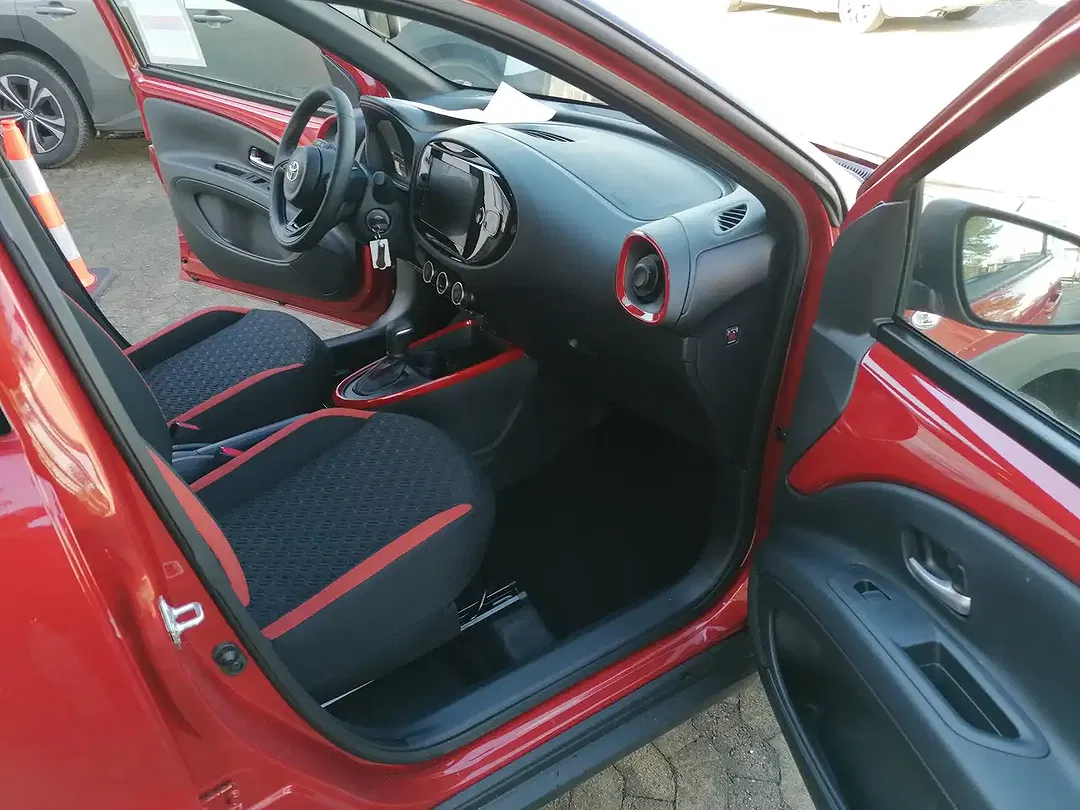 Toyota Aygo X - Thumbnail 11