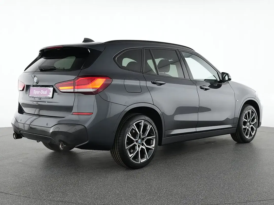 BMW X1 - Thumbnail 4