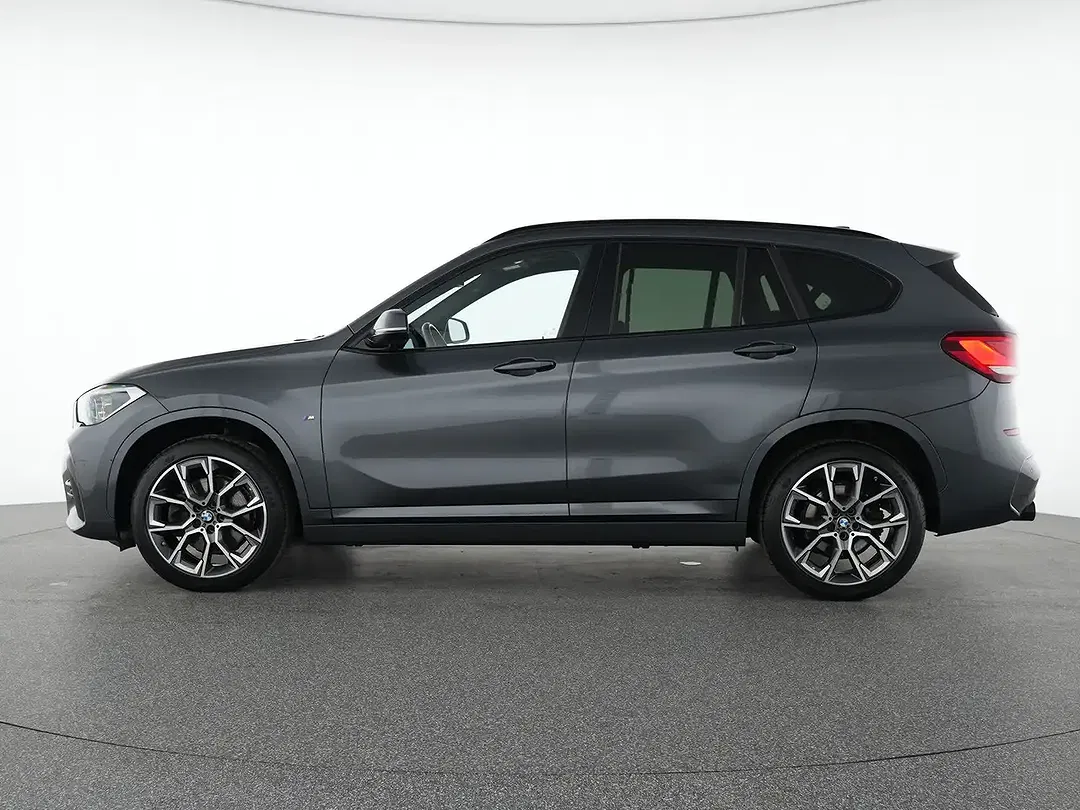 BMW X1 - Thumbnail 7