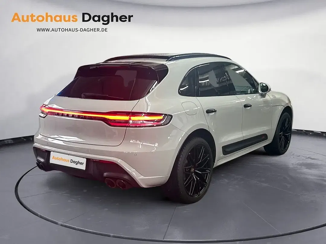 Porsche Macan - Thumbnail 5