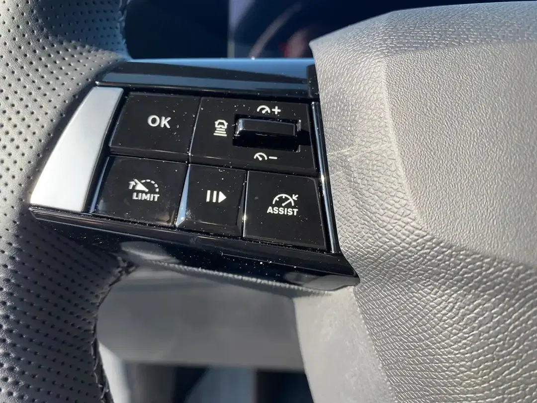 Opel Astra - Thumbnail 9