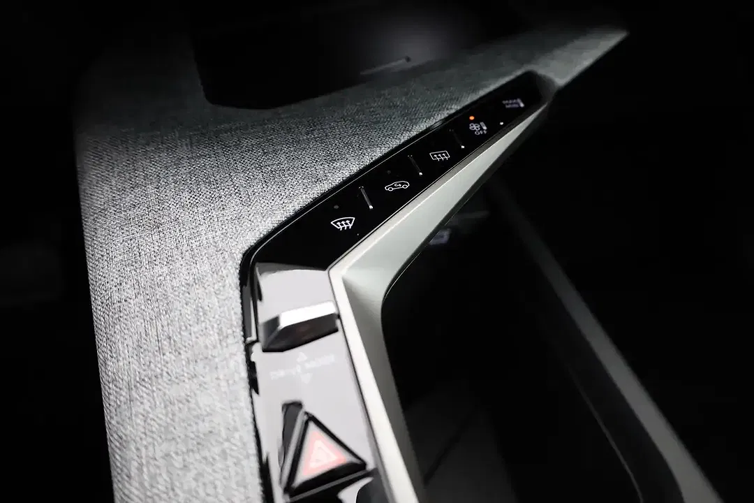 Peugeot 3008 - Thumbnail 12