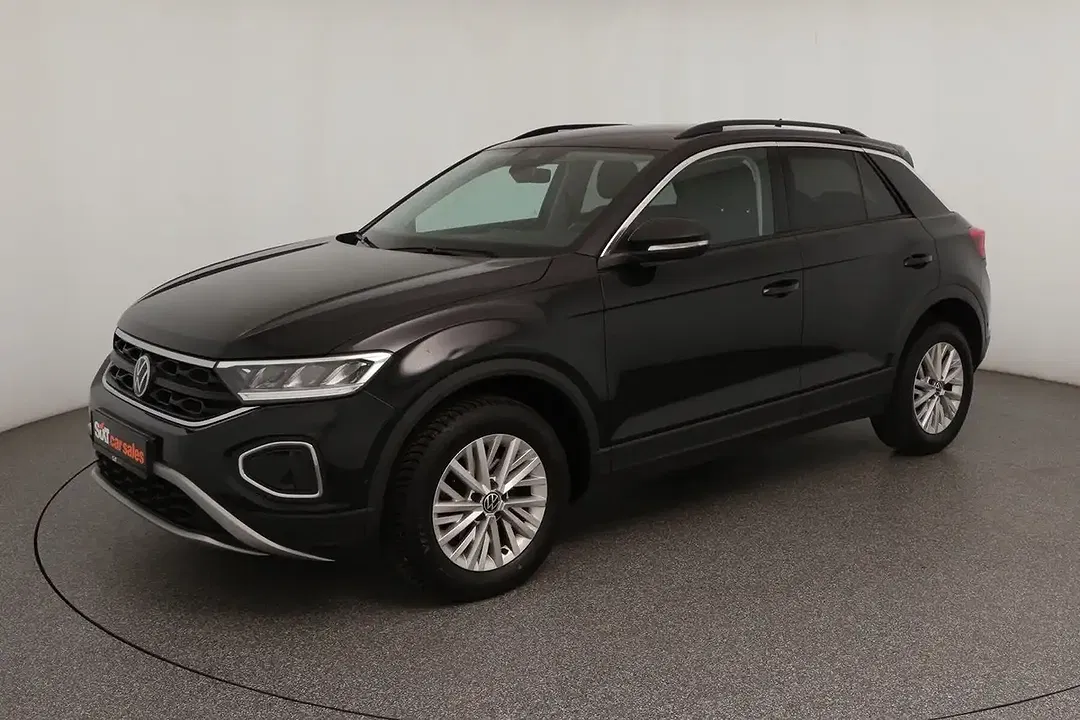 Volkswagen T-Roc - Thumbnail 3
