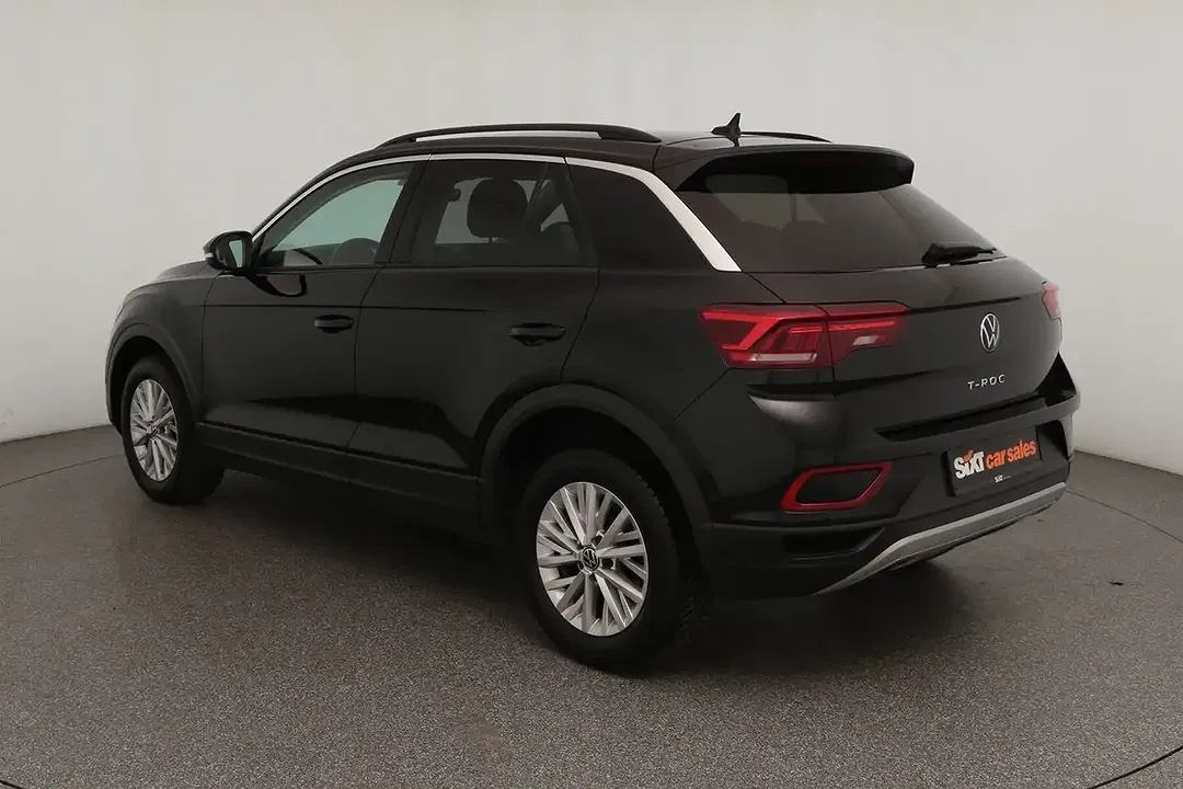 Volkswagen T-Roc - Thumbnail 4