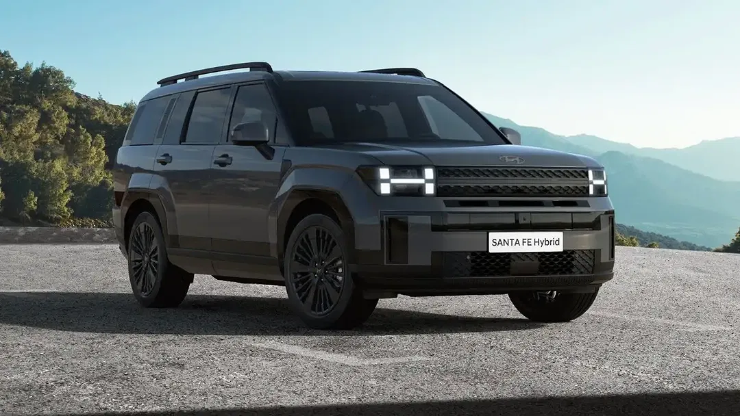 Hyundai SANTA FE - Thumbnail 1