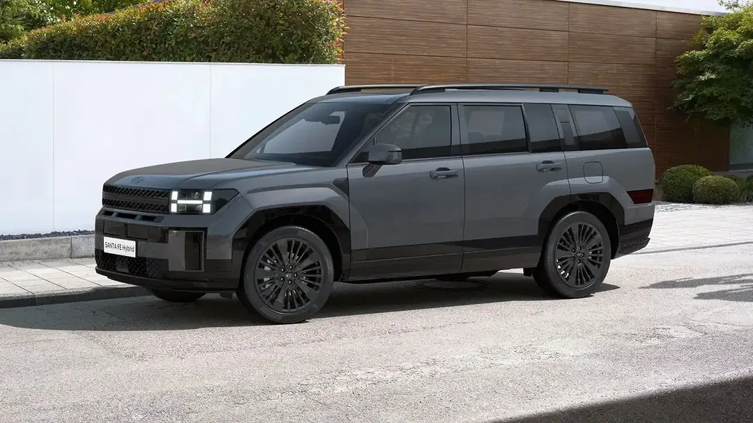 Hyundai SANTA FE - Thumbnail 4
