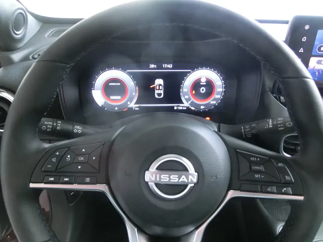 Nissan Juke - Thumbnail 6
