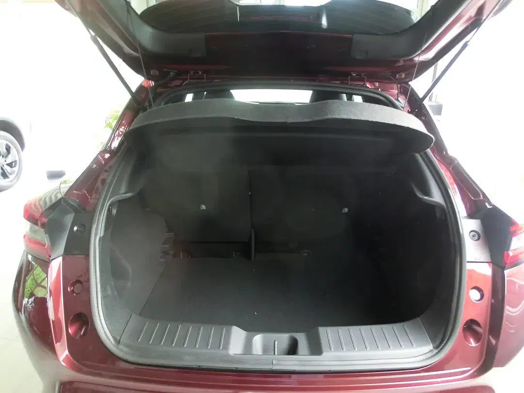 Nissan Juke - Thumbnail 9