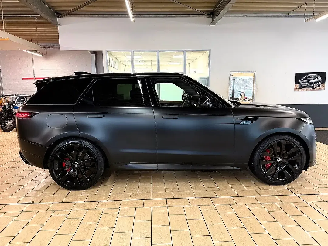 Land Rover Range Rover Sport - Thumbnail 11