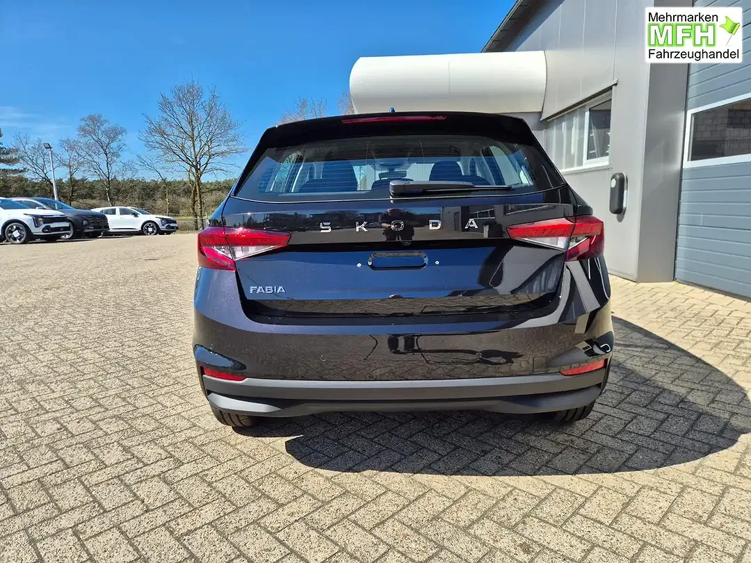 Skoda Fabia - Thumbnail 4