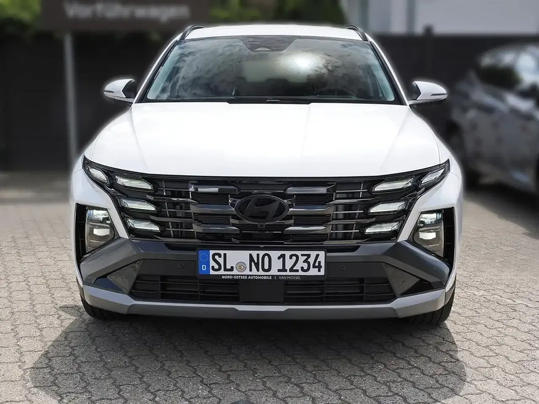Hyundai TUCSON - Thumbnail 3