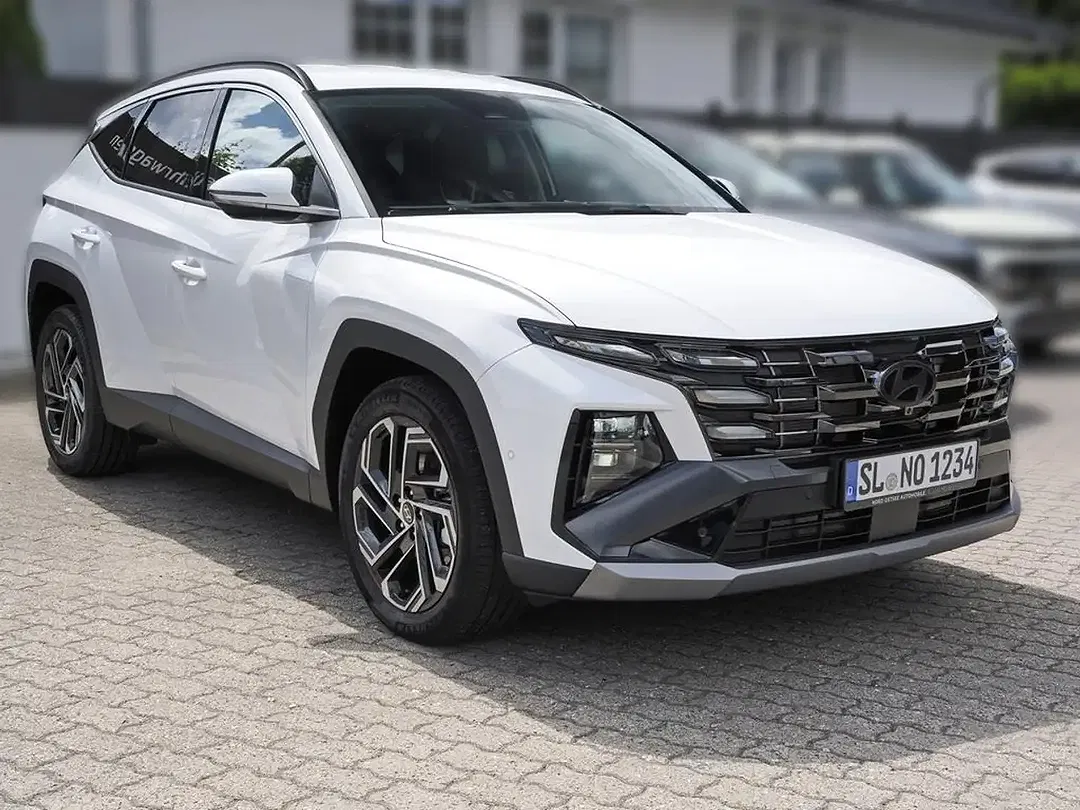 Hyundai TUCSON - Thumbnail 4