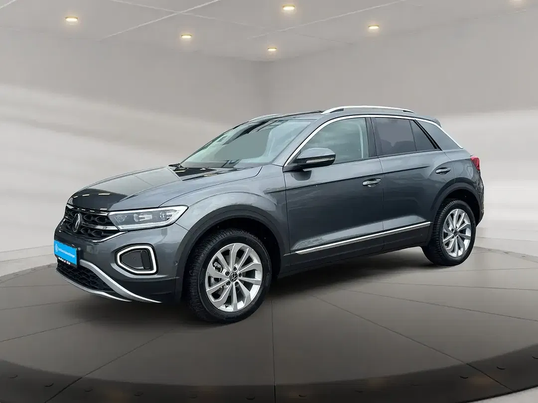 Volkswagen T-Roc - Thumbnail 1