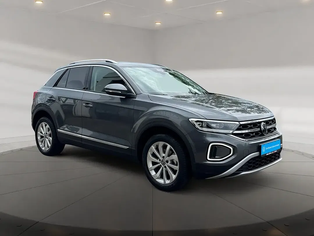 Volkswagen T-Roc - Thumbnail 6