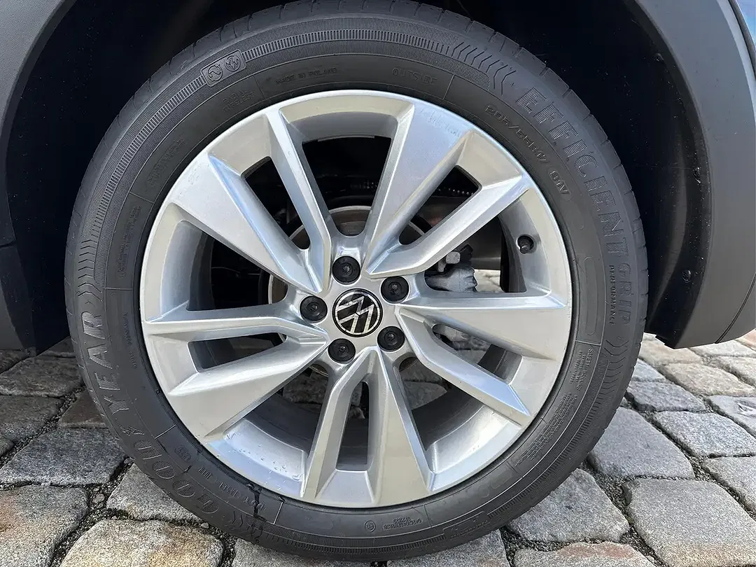 Volkswagen T-Cross - Thumbnail 11