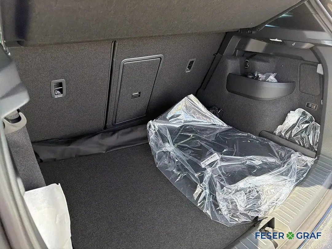 Skoda Karoq - Thumbnail 5