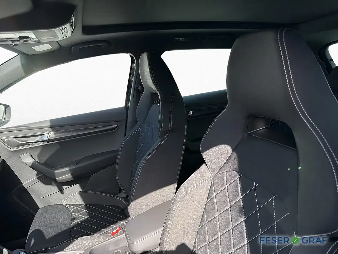 Skoda Karoq - Thumbnail 8