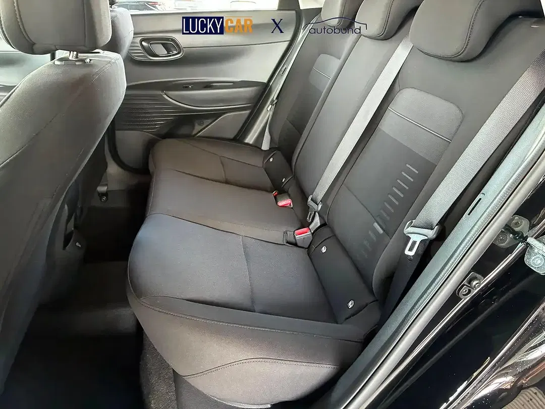 Hyundai BAYON - Thumbnail 6