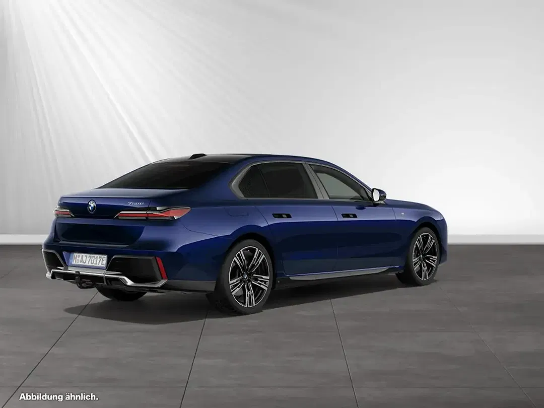 BMW 750 xDrive - foto 2