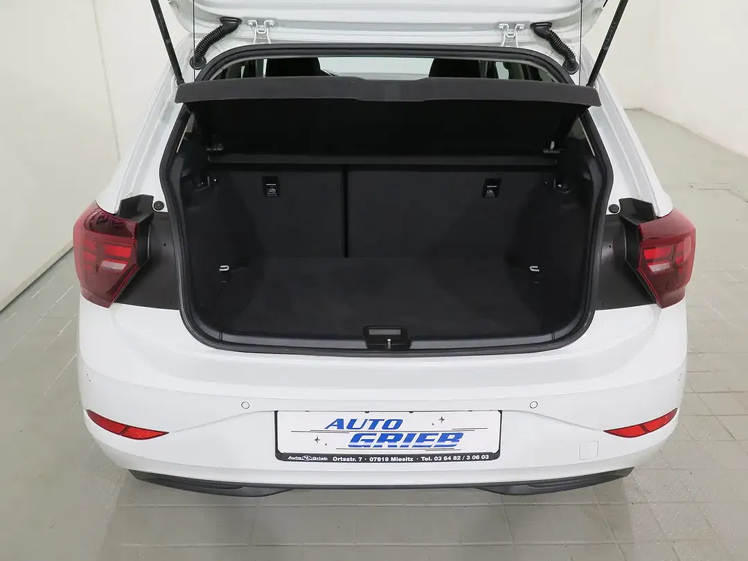 Volkswagen Polo - Thumbnail 3