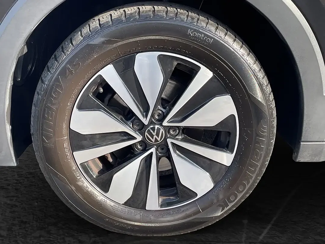 Volkswagen T-Cross - Thumbnail 4