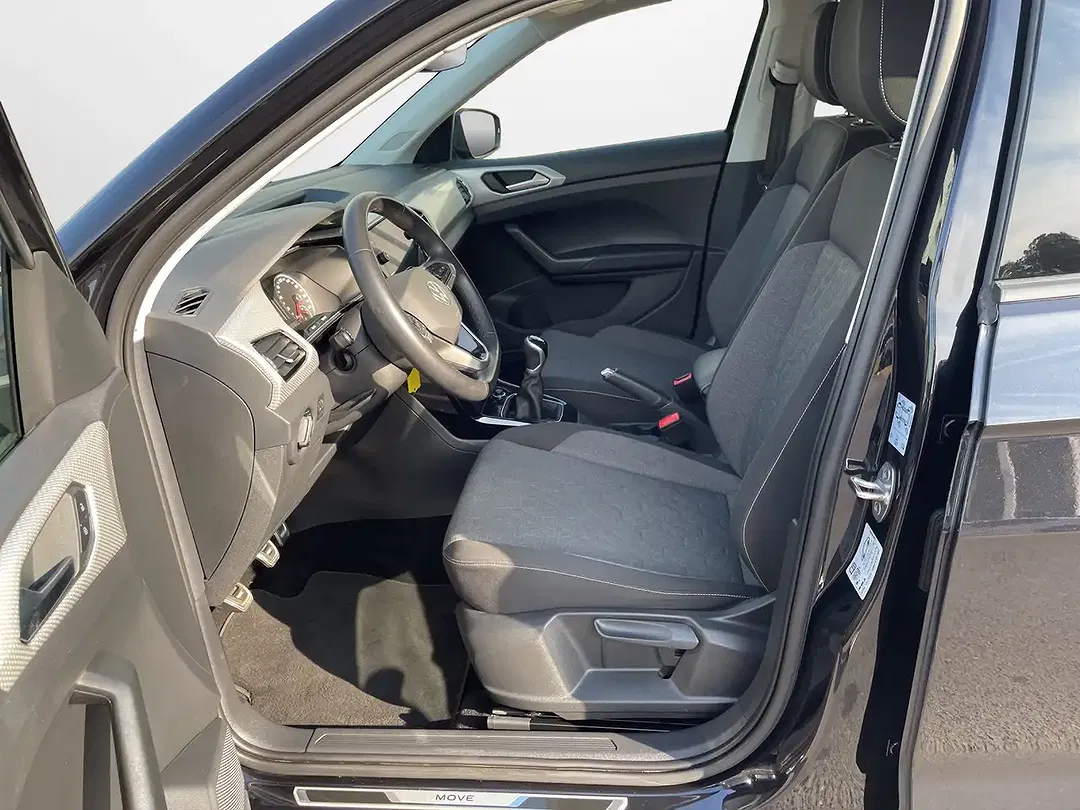 Volkswagen T-Cross - Thumbnail 6