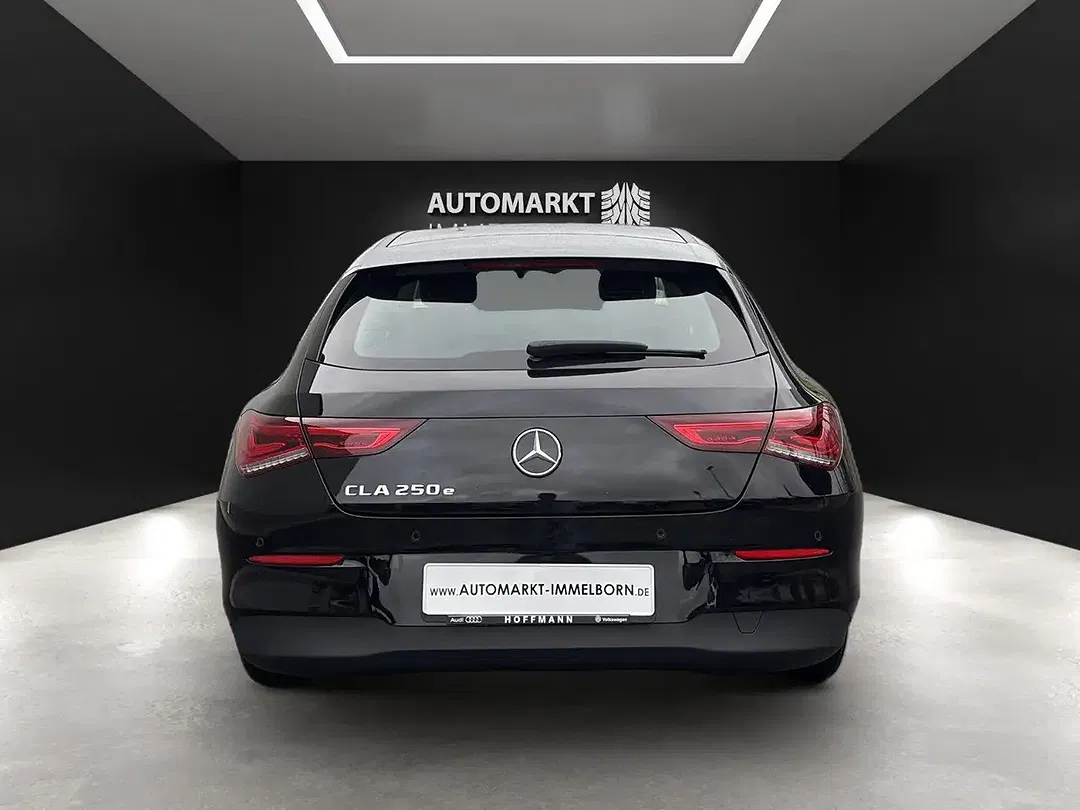 Mercedes-Benz CLA 250 - Thumbnail 10
