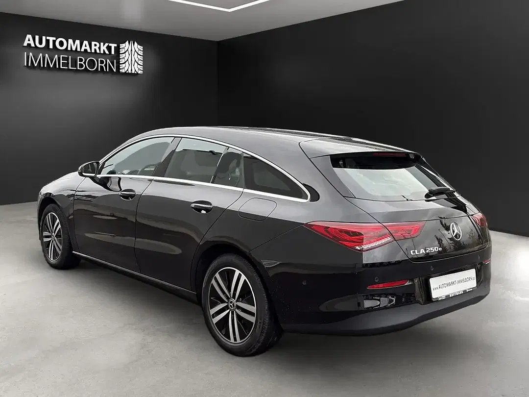 Mercedes-Benz CLA 250 - Thumbnail 6