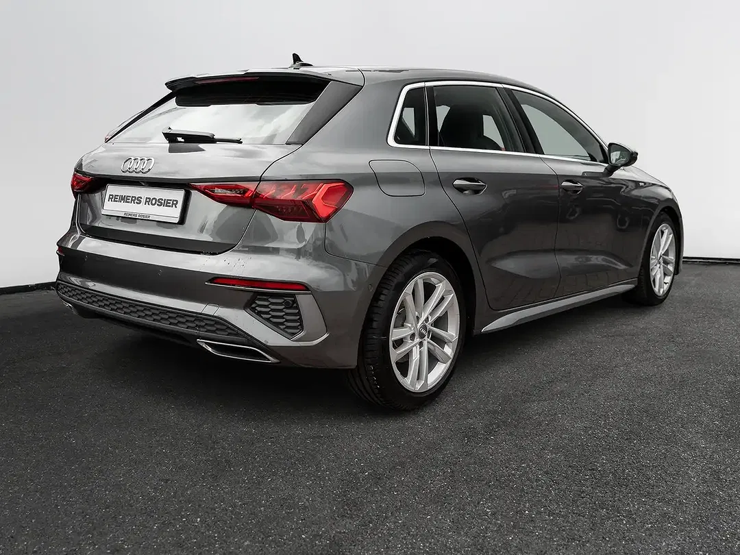 Audi A3 - Thumbnail 3