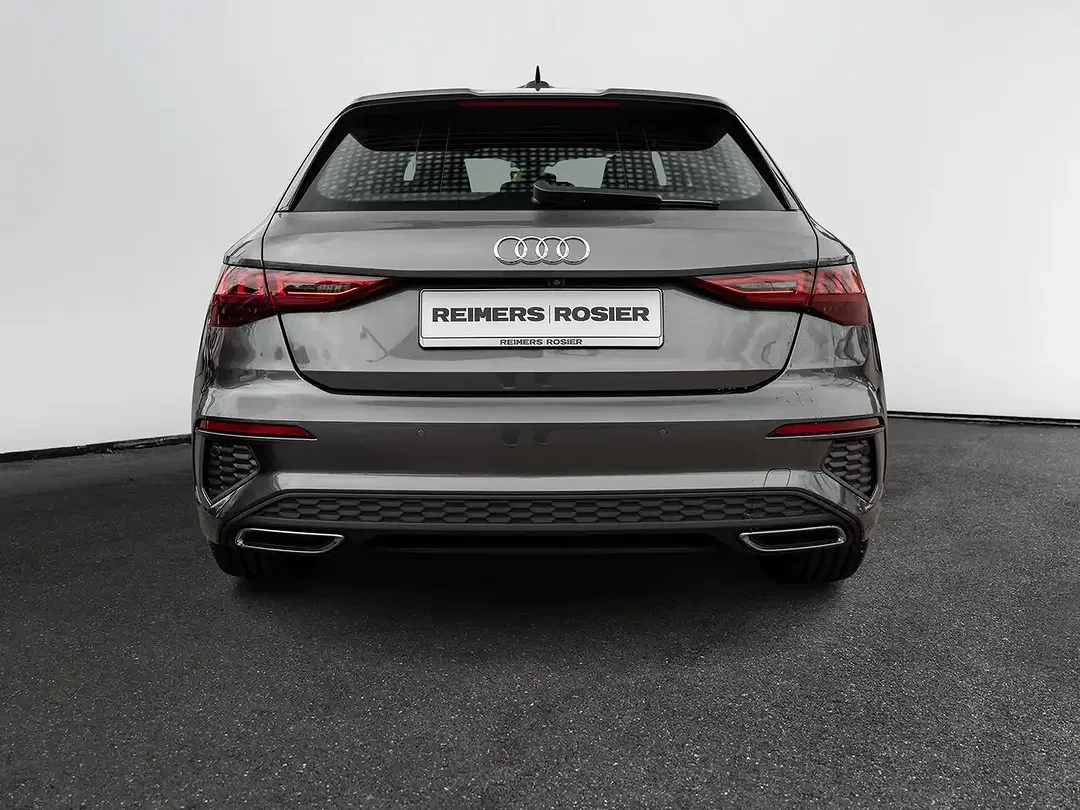 Audi A3 - Thumbnail 4