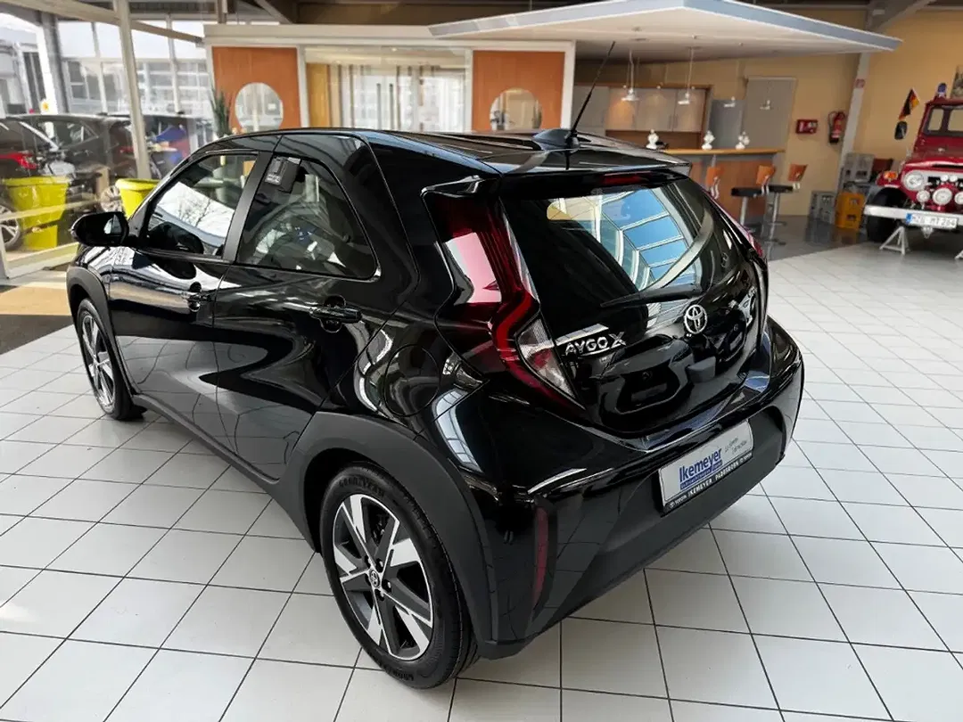 Toyota Aygo X - Thumbnail 4