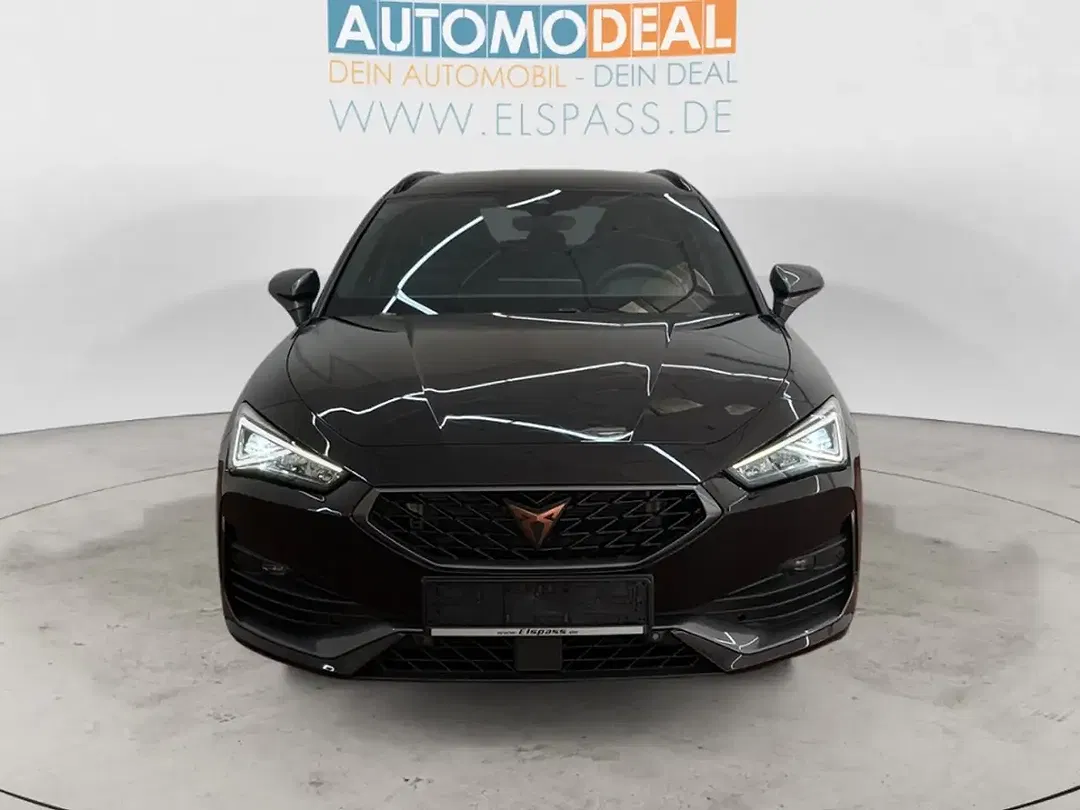 CUPRA Leon - Thumbnail 2