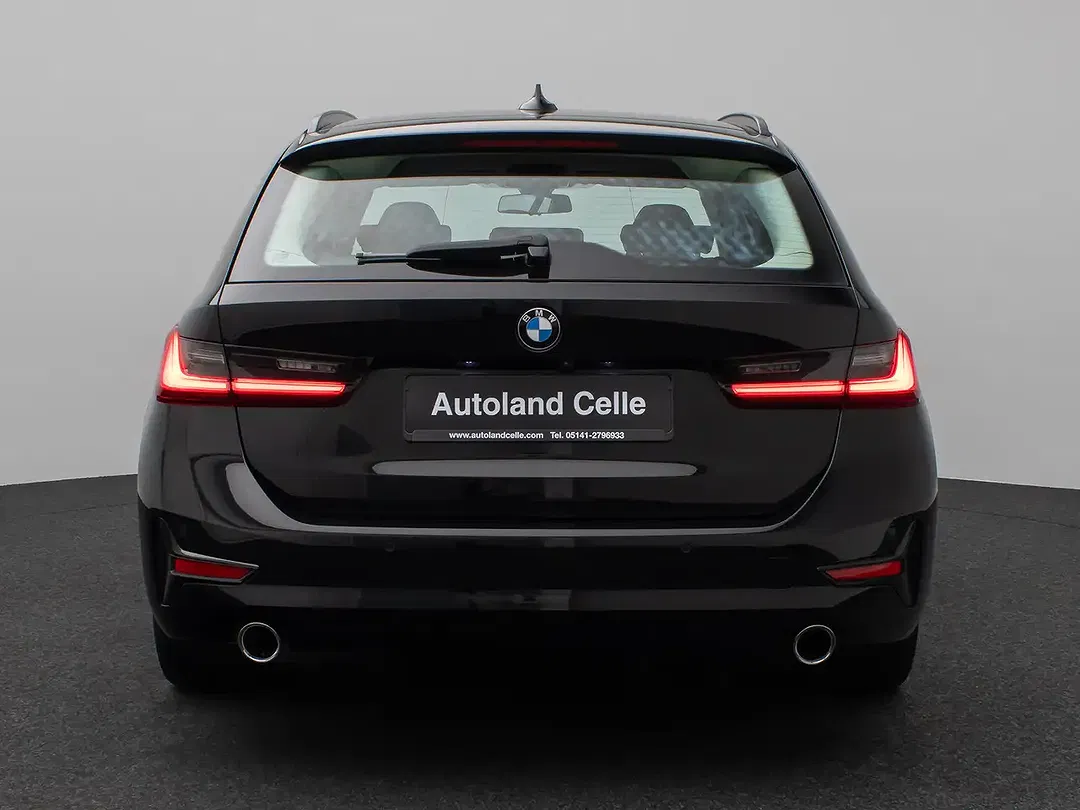 BMW 320 - Thumbnail 7