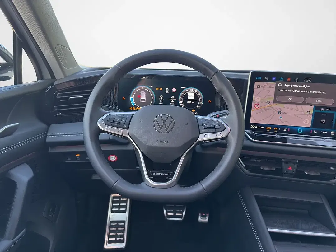 Volkswagen Tiguan - Thumbnail 9