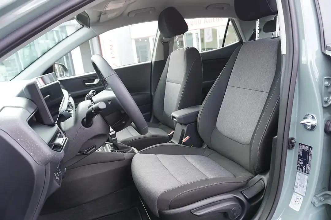 Kia Stonic - Thumbnail 11