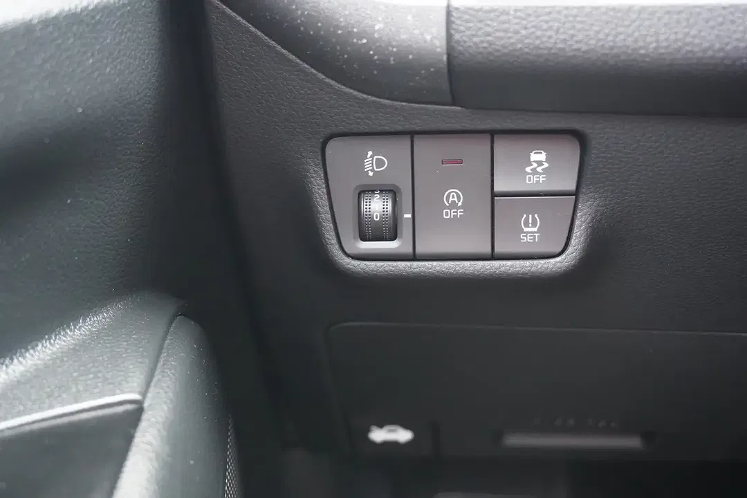 Kia Stonic - Thumbnail 13