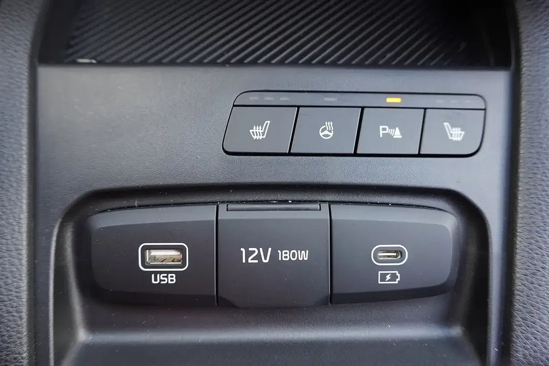 Kia Stonic - Thumbnail 27