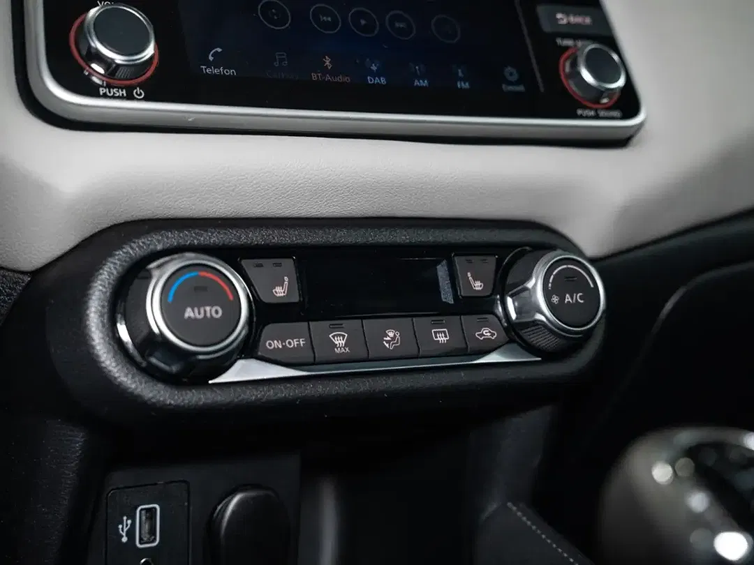 Nissan Micra - Thumbnail 9