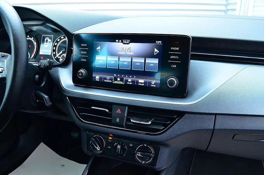 Skoda Scala - Thumbnail 12