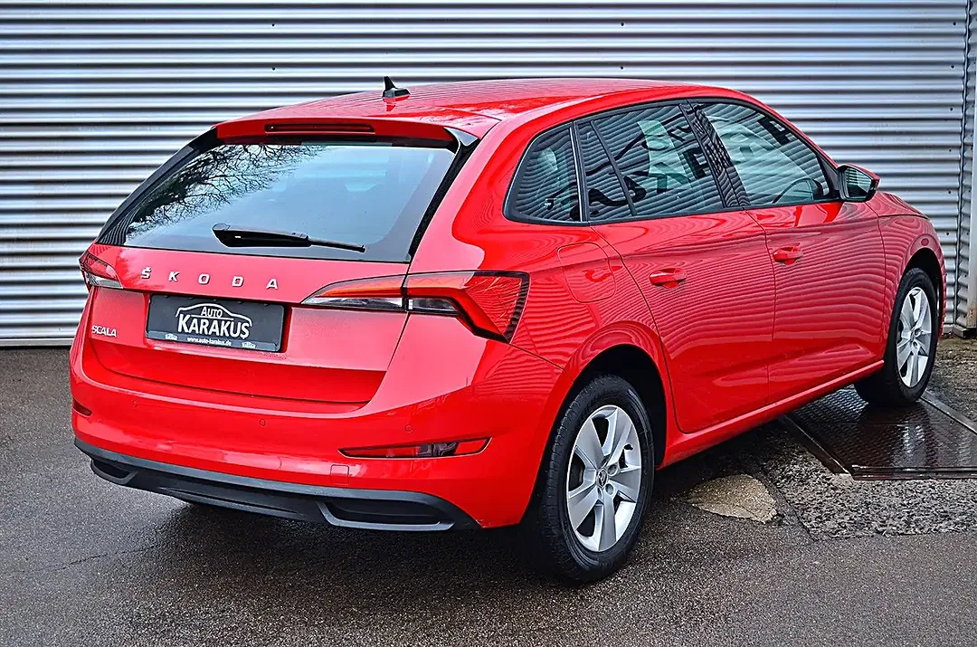 Skoda Scala - Thumbnail 8