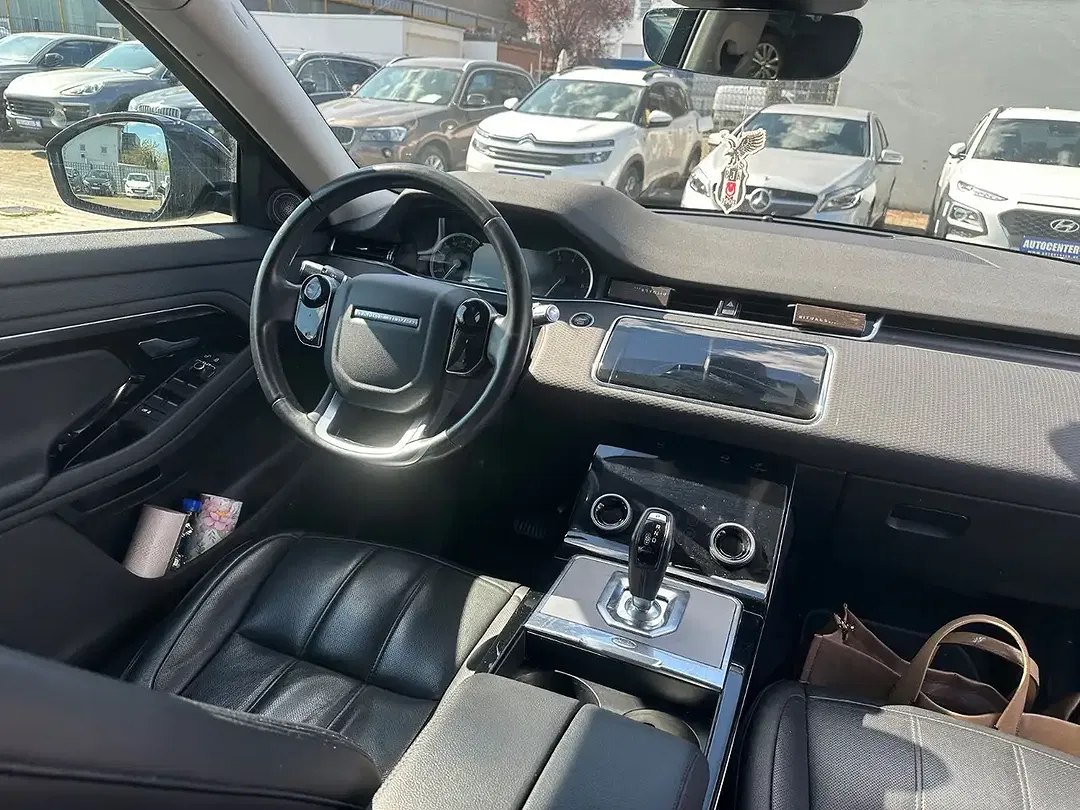 Land Rover Range Rover Evoque - Thumbnail 8