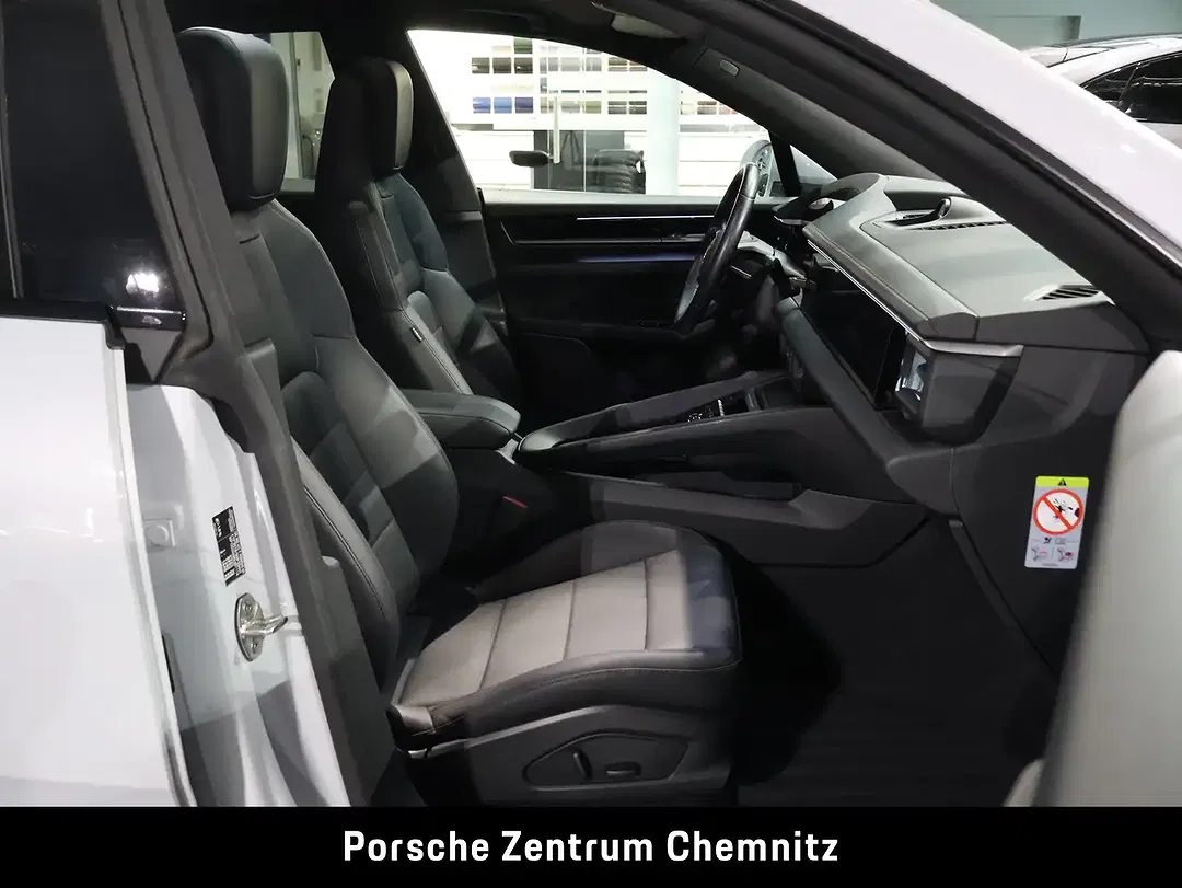 Porsche Macan - Thumbnail 13